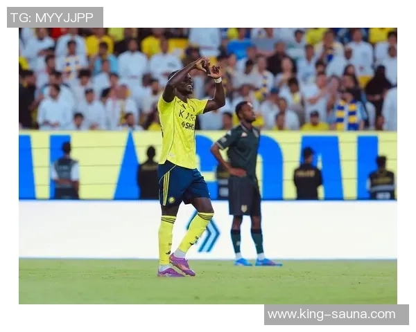 C罗领衔,梦幻阵容闪耀 C罗领衔,梦幻阵容闪耀